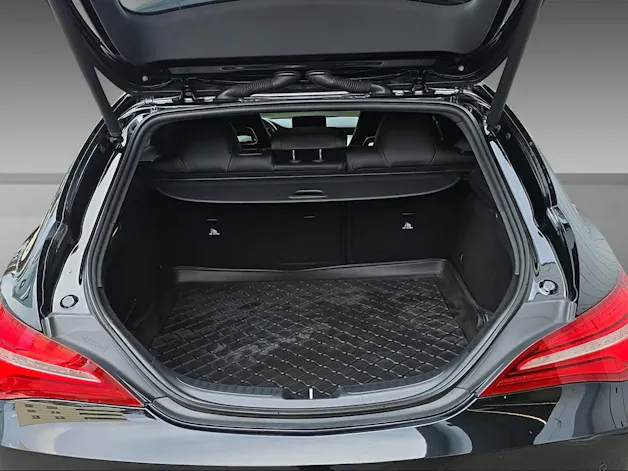 Mercedes-Benz CLA 250 4Matic Shooting Brake
