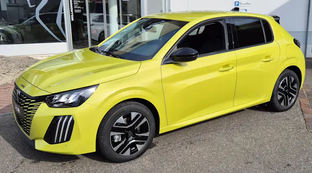 Peugeot 208 1.2 MHEV GT Helvetia (444)