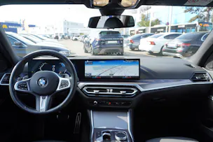 BMW 320d xDrive 48V Touring Steptronic M Sport
