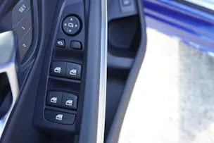 BMW 320d xDrive 48V Touring Steptronic M Sport