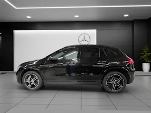 Mercedes-Benz GLA 220 4Matic 8G-DCT