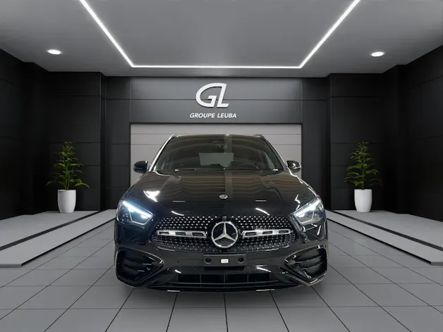 Mercedes-Benz GLA 220 4Matic 8G-DCT