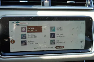 Land Rover Range Rover Velar D 300 I6 MHEV S Automatic
