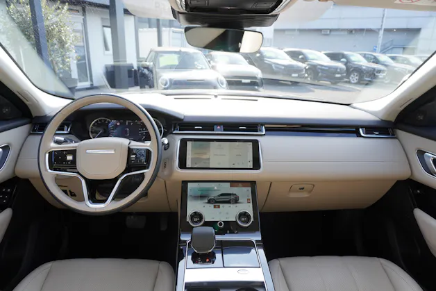 Land Rover Range Rover Velar D 300 I6 MHEV S Automatic