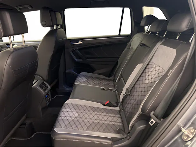 VW Tiguan Allspace 2.0 TSI R-Line DSG 4Motion