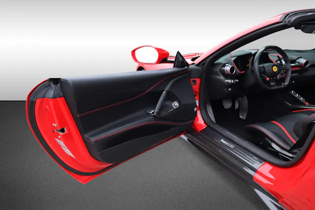 Ferrari 812 GTS