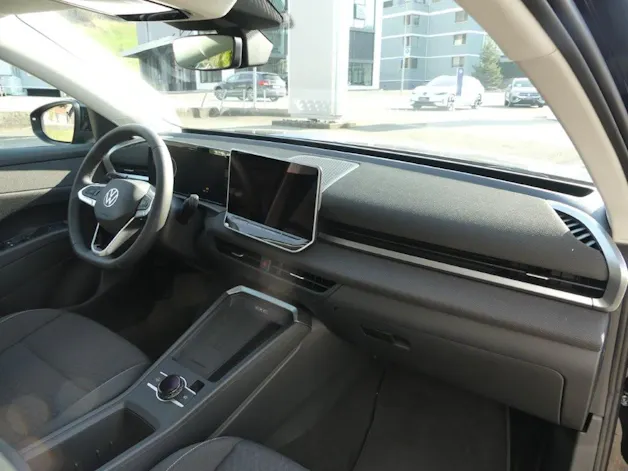VW T-Roc 1.5 eTSI mHEV Trend DSG
