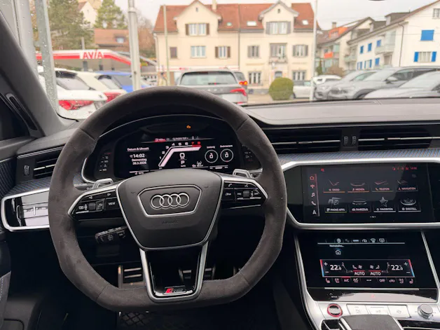 Audi RS6 AVANT 4.0 TFSI QUATTRO PERFORMANCE *** UNIKAT IN WEISS MATT & KERAMIK BREMSEN ***