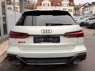 Audi RS6 AVANT 4.0 TFSI QUATTRO PERFORMANCE *** UNIKAT IN WEISS MATT & KERAMIK BREMSEN ***