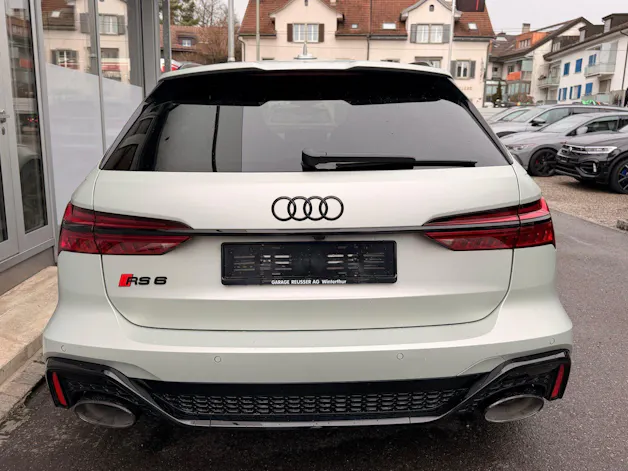 Audi RS6 AVANT 4.0 TFSI QUATTRO PERFORMANCE *** UNIKAT IN WEISS MATT & KERAMIK BREMSEN ***