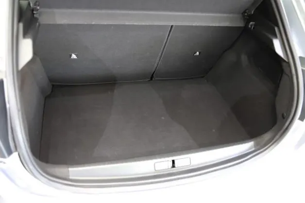 Peugeot 208 1.2 MHEV 110 Style