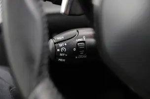 Peugeot 208 1.2 MHEV 110 Style