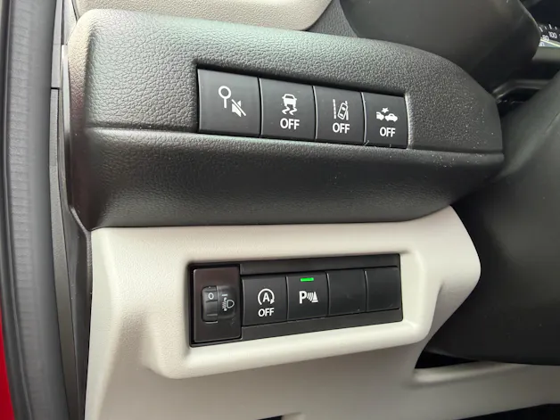 Suzuki Swift 1.2 Sakura Top Hybrid CVT