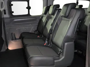 VW Caravelle 2.0 TDI LWB 4 Motion Aut 8