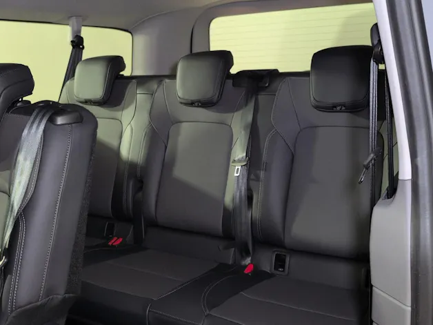 VW Caravelle 2.0 TDI LWB 4 Motion Aut 8