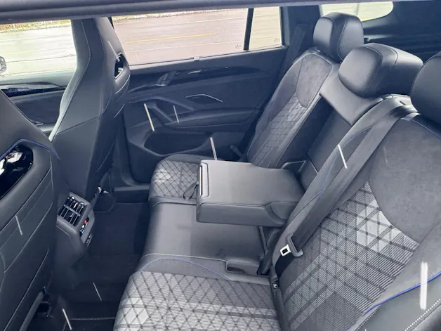VW Tayron 2.0 TDI SCR R-Line 4Motion DSG