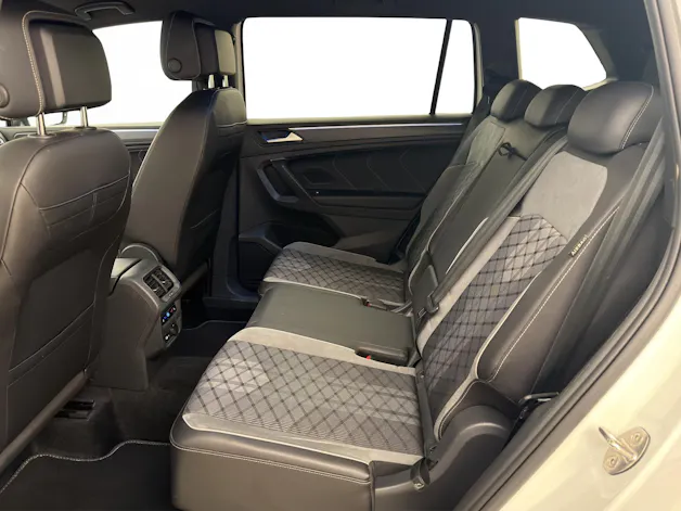 VW Tiguan Allspace 2.0 TSI R-Line DSG 4Motion