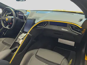 Ferrari Roma Spider 3.9 V8 T
