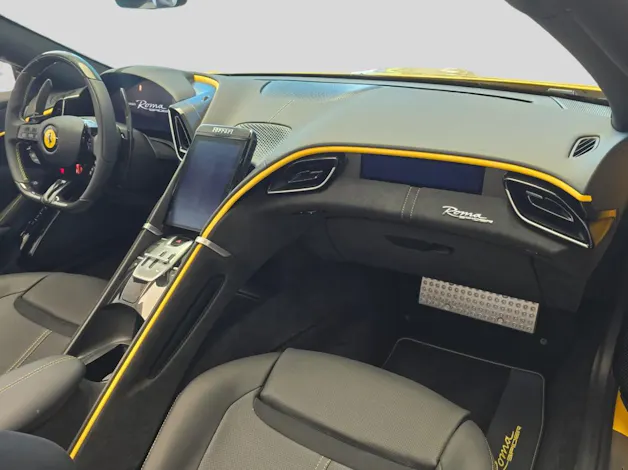Ferrari Roma Spider 3.9 V8 T