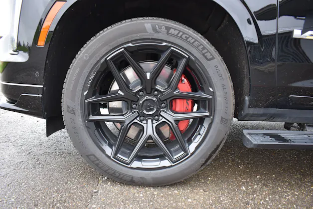 Cadillac Escalade-V 2025