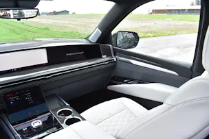 Cadillac Escalade-V 2025