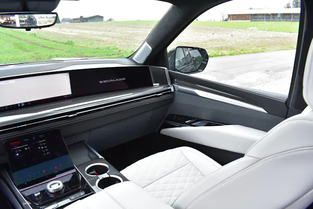 Cadillac Escalade-V 2025