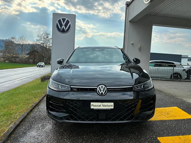 VW Passat Variant 2.0 TDI evo R-Line DSG