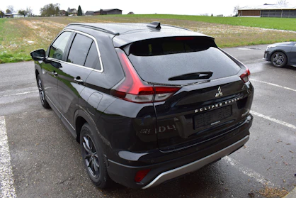 MITSUBISHI ECLIPSE CROSS 9