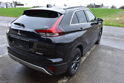 MITSUBISHI ECLIPSE CROSS 6