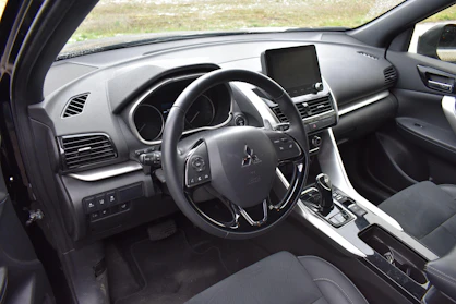 MITSUBISHI ECLIPSE CROSS 11