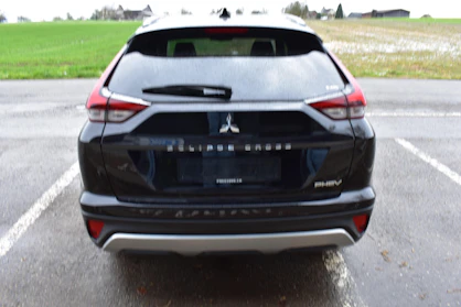 MITSUBISHI ECLIPSE CROSS 7