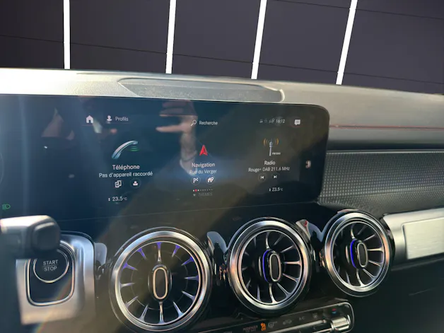 Mercedes-Benz EQB 300 4Matic AMG Line