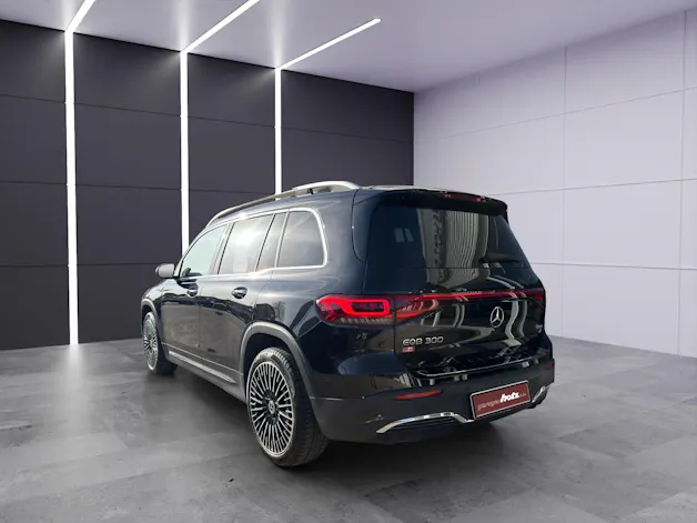 Mercedes-Benz EQB 300 4Matic AMG Line