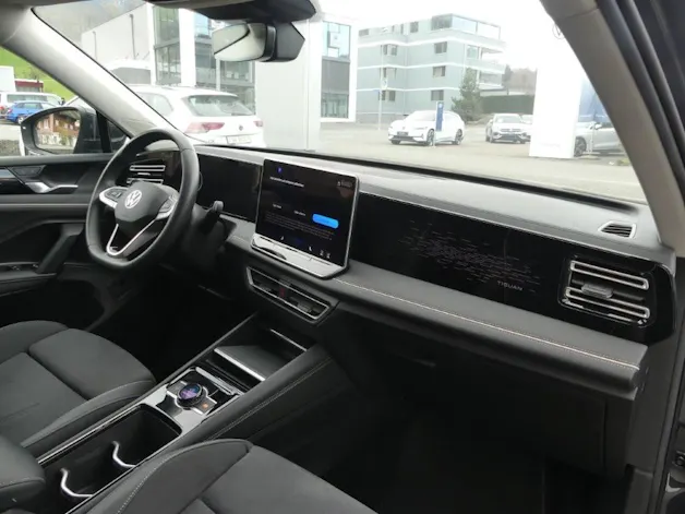VW Tiguan 2.0 TDI SCR Elegance 4Motion DSG
