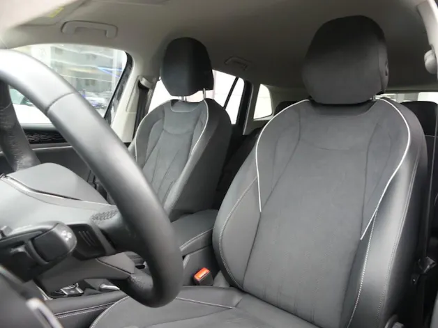 VW Tiguan 2.0 TDI SCR Elegance 4Motion DSG