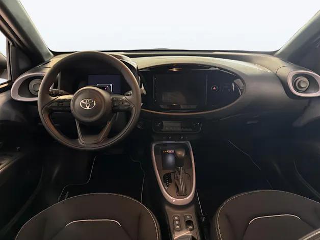 Toyota Aygo X 1.5 VVT-i HSD Trend