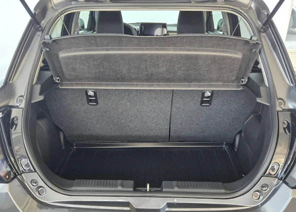 image du véhicule 12 image du véhicule 12