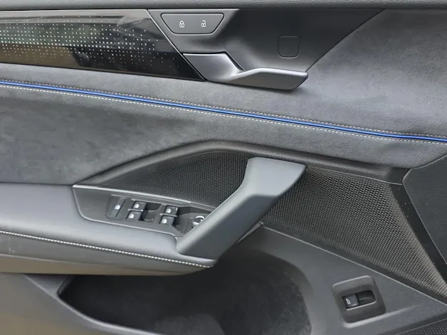 VW Tiguan 2.0 TSI R-Line DSG 4motion