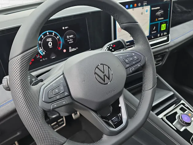 VW Tiguan 2.0 TSI R-Line DSG 4motion