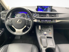 https://vehicle.imgix.net/4255033/ba559f0f-c142-4e62-af51-fc55d9caa6a0.jpg