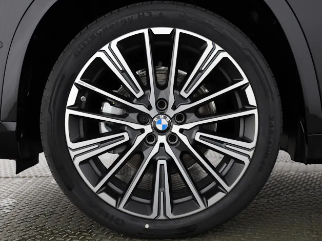 BMW iX1 30 xDrive
