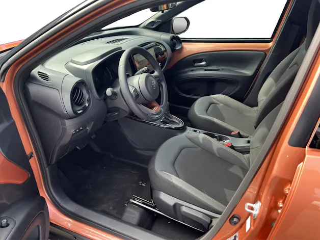 Toyota Aygo X 1.5 VVT-i HSD Style