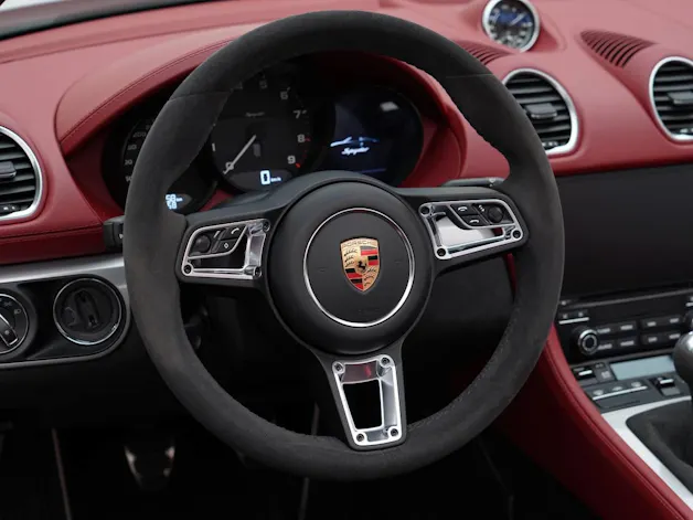 Porsche 718 Spyder