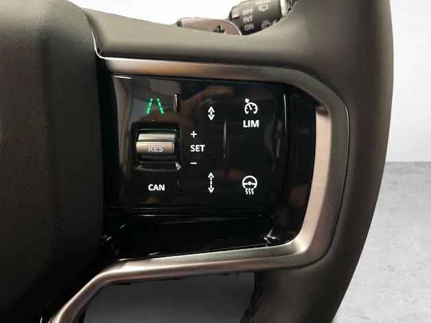 Land Rover Discovery Sport 1.5 T 270e Landmark