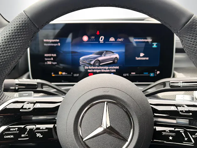 Mercedes-Benz CLE 300 AMG Line 4matic Cabriolet