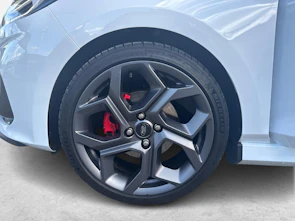 immagine del veicolo FORD Fiesta 1.5 EcoB ST X / Jetzt mit attraktivem 1.9% Leasing!