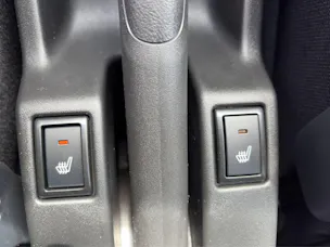 Suzuki Swift 1.2 Sakura Top Hybrid 4x4