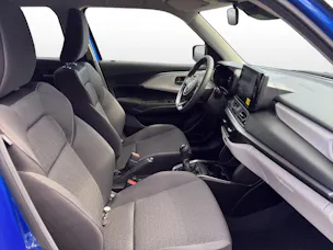 Suzuki Swift 1.2 Sakura Top Hybrid 4x4
