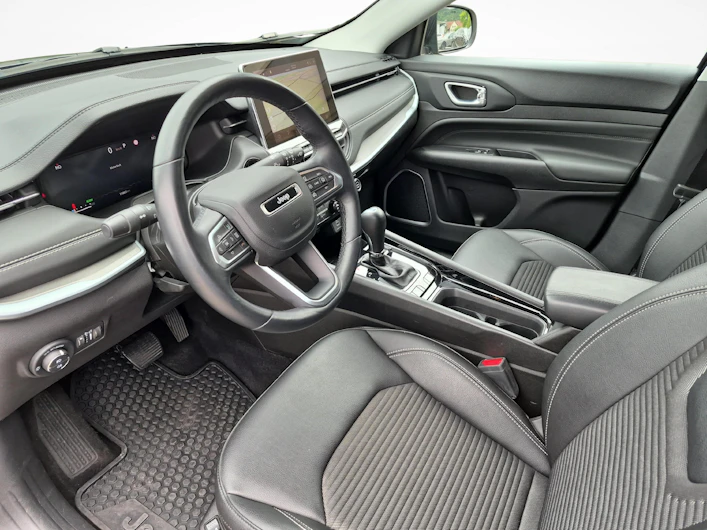 Fahrzeugbild JEEP COMPASS