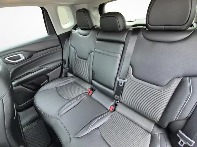 Jeep Compass 1.5 Turbo Swiss Limited / Jetzt mit attraktivem 1.9% Leasing!